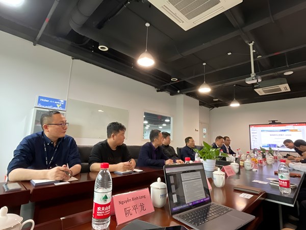 Chuyến thăm đặc biệt tại Trung Quốc